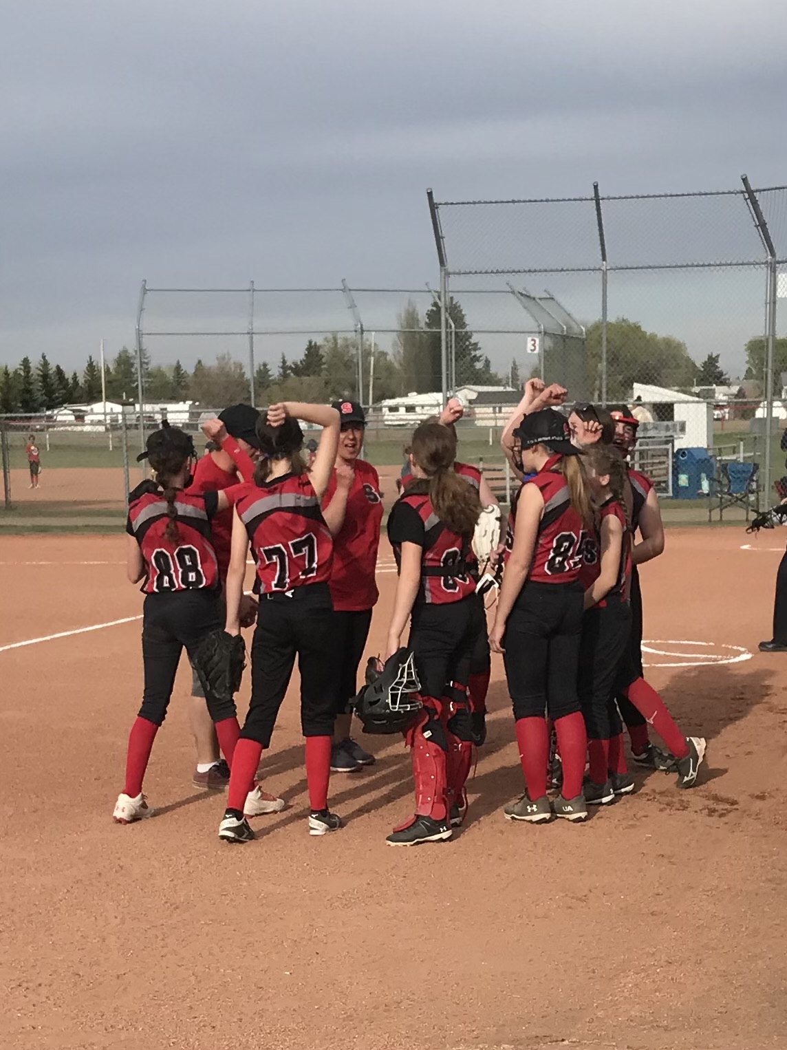 U13SoftballTeamCheer2025